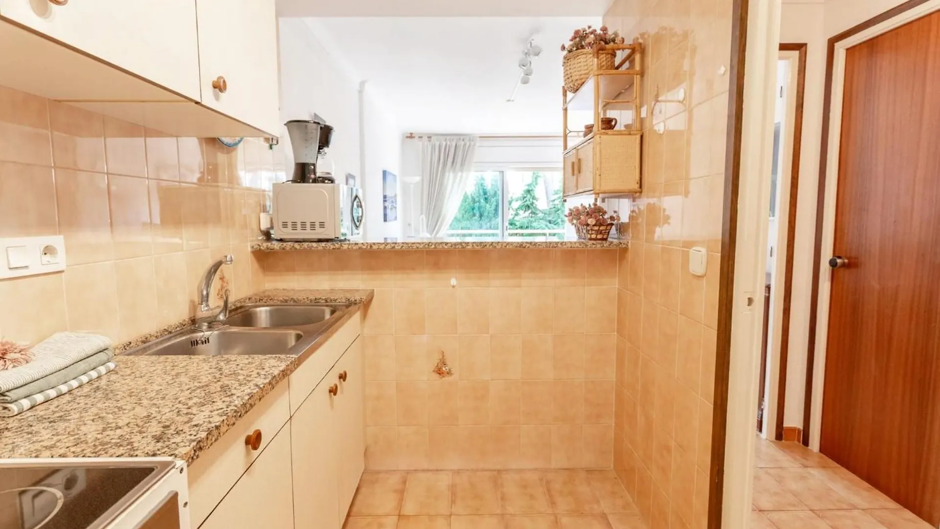 Appartement Un Jardin à L' Escala